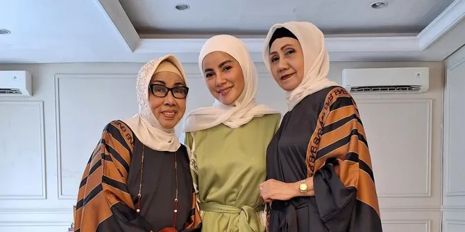 Kabar Duka, Ibunda Olla Ramlan Meninggal Dunia - Mohon Dibukakan Pintu Maaf dan Doa