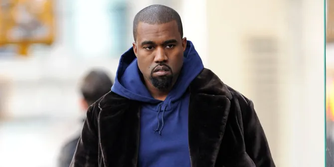 Kanye West Dituntut Gara-Gara Hajar Paparazzi