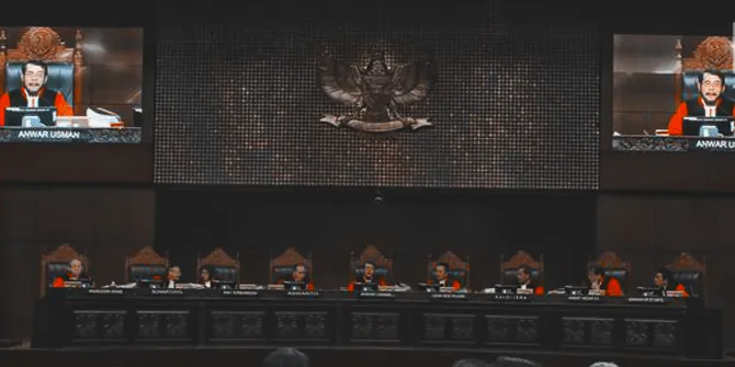 Keputusan Final! MK Tolak Semua Gugatan Tim Prabowo dan Sandiaga Uno