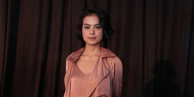 Ketagihan Instagram? Cara Eva Celia 'Detoks Sosial Media' Ini Perlu Kamu Tiru