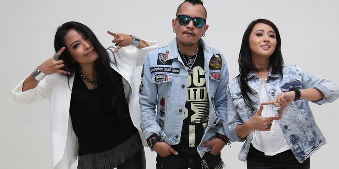 Kisah Cinta Personel Kotak Hadir di 'ROCK N LOVE 