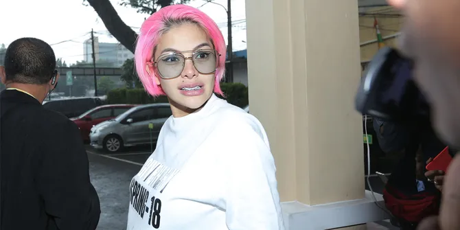 Kriss Hatta Dinyatakan Bersalah, Nikita Mirzani: Ya Itu Karena Kelakuan Dia Sendiri