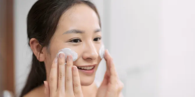 Kulit Kusam dan Breakout Setelah Lebaran? Ini 4 Langkah Skin Recovery yang Wajib Dicoba!