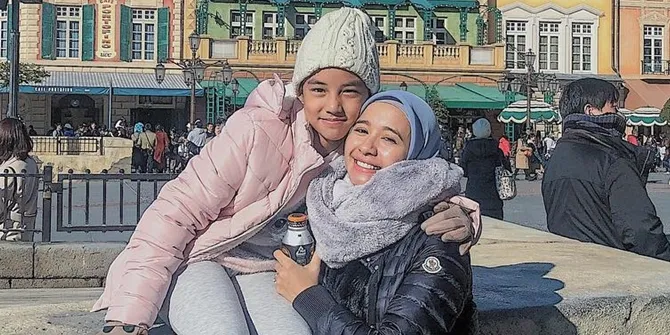 Laudya Cynthia Bella Resmi Umumkan Perceraian, Gimana Kondisi Putri Engku Emran?