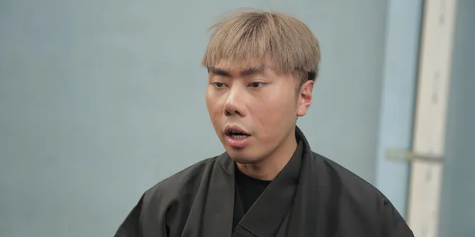 Liburan Ke Jepang, Roy Kiyoshi Ingin Hilangkan Penat Yang Tak Menyenangkan Baginya