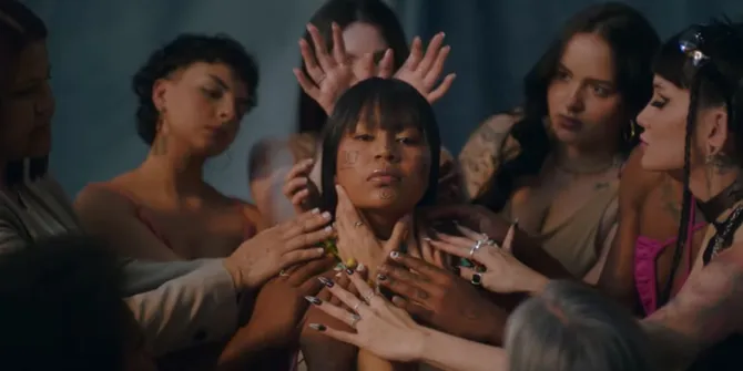 Lirik ‘La Reina’, Lagu yang Maluma Didedikasian untuk Perempuan