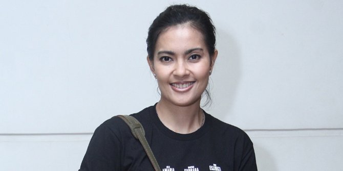 Lola Amaria Produksi Film Politik yang Menghibur 