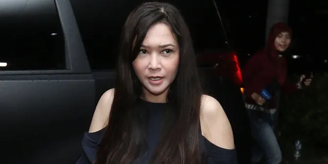 Maia Estianty Mengaku Respect Dengan Perjuangan Julia Perez