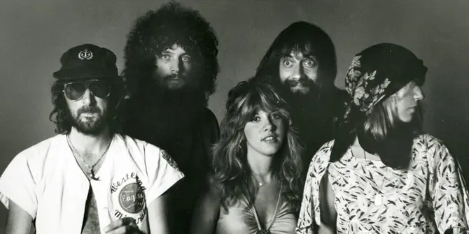 Makna Lagu Landslide - Fleetwood Mac, Refleksi Hidup dan Proses Menjadi Dewasa