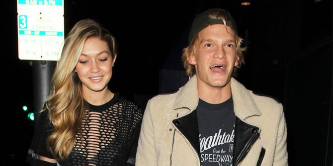 Masih Sayang Cody Simpson Ungkap Perasaannya Pada Gigi