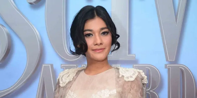 Meet and Greet 'Orang Ketiga', Naysilla Mirdad Bahagia Bertemu Dengan Fans