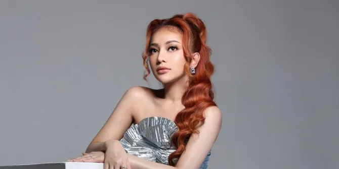 Menyusuri Jejak Karir Thara Jasmine, Influencer Asal Sumedang yang Sukses Mencuri Perhatian