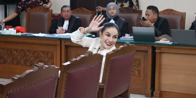 Merasa Kebebasan Lebih Penting, Nikita Mirzani Instruksikan Pengacara Cabut Gugatan Perdata