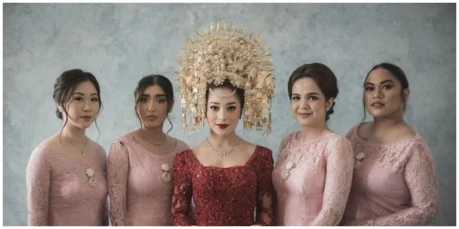 Sederet Selebriti Ini Putuskan Tetap Menikah Meski Pandemi Covid-19 Belum Usai, Dinda Hauw - Nikita Willy