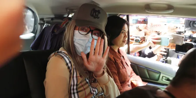 Meski Ditolak JPU, Kuasa Hukum Lucinta Luna Tetap Yakin Eksespsi Diterima Majelis Hakim