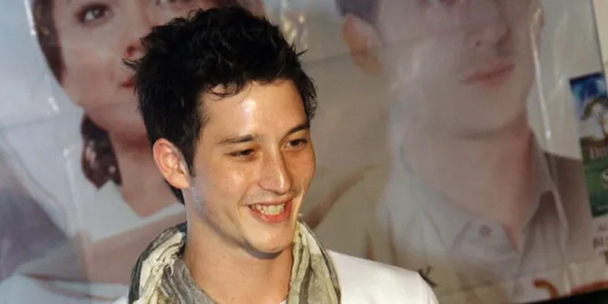 Mike Lewis Kirimkan Video Atau Rekaman Suara Untuk Anak