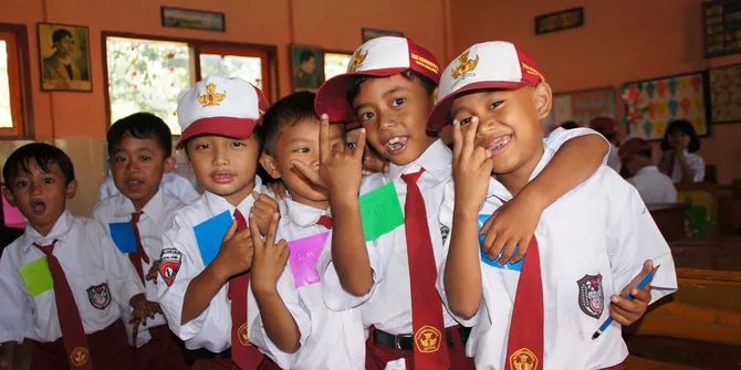 78 Koleksi Gambar Anak Sd Ujian Terbaik