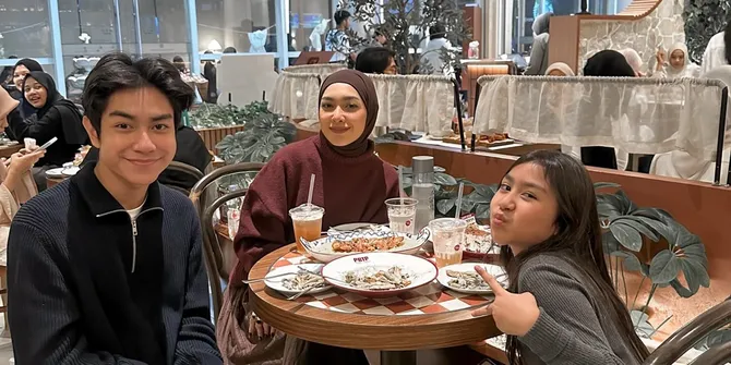 Momen Richa Novisha Bukber Bertiga Bareng Anak, Ungkap Kerinduan ke Gary Iskak