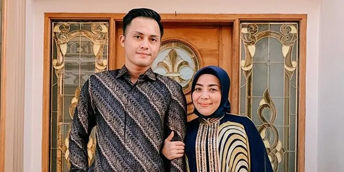 Muzdalifah Selalu Pakai Lingerie Tiap Tidur, Akui Punya Banyak Koleksi dan Merasa Lebih Seksi