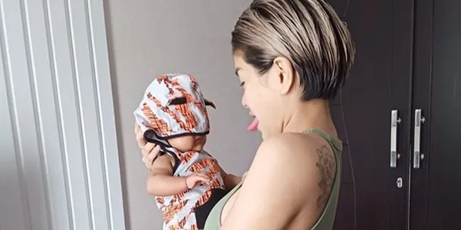 Nikita Mirzani Akhirnya Ungkap Wajah Arkana Mawardi, Mirip Dipo Latief Banget