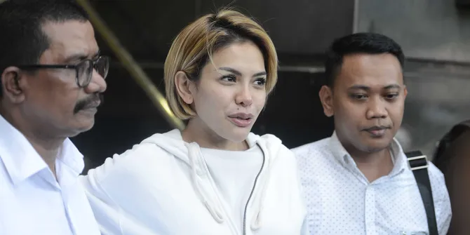 Nikita Mirzani Beberkan Alasan Kenapa Dirinya 'Nggak Laku' Sama Om-Om