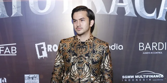 Nonton Film 'SATRIA DEWA: GATOTKACA', Rizky Nazar dan Yayan Ruhiyan Bahagia Bukan Main