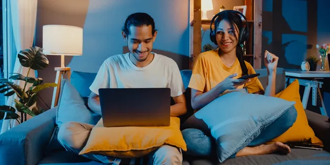 Paket Akrab Pilihan yang Cocok untuk Kegiatan SFH sampai WFH Keluarga