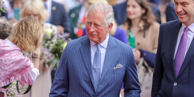 Pangeran Charles Akhirnya Jenguk Archie, Bayi Meghan Markle & Pangeran