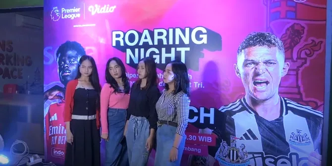 Pecah Banget! Intip Highlight Kemeriahan Roaring Night with Tri yang Guncang Palembang