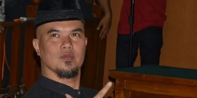 Pedagang Pasar Antik Cikapundung 'Rayakan' 2 Tahun Hutang Ahmad Dhani