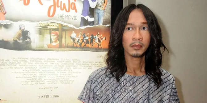 Pelawak Aming Baru Saja Menikah Dengan Evelyn Alias Kevin 