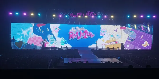 Penampilan Red Velvet di Fancon HAPPINESS : My Dear, ReVe1uv: Visual Memukau dan Energi Panggung yang Luar Biasa
