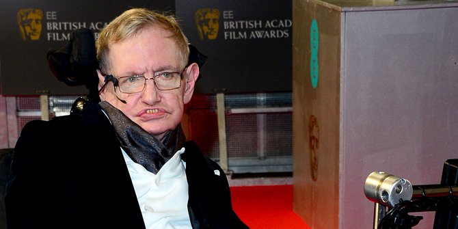 Penggila Game, Stephen Hawking Sukses Lulus Dari Oxford University di Usia 17 Tahun