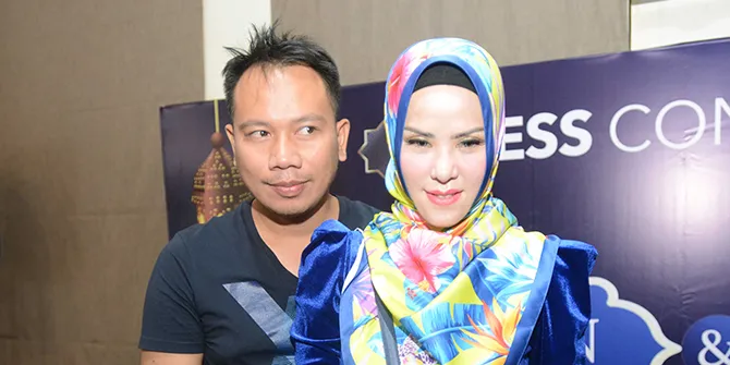 6600 Gambar Rumah Vicky Prasetyo HD Terbaik