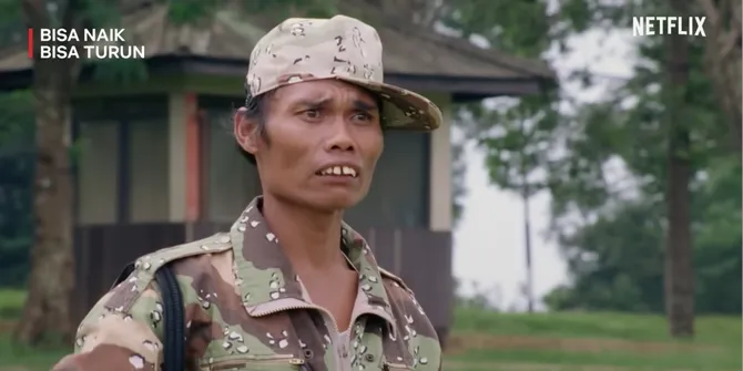 Peran Ikonik Diding Boneng di Film Warkop DKI 'BISA NAIK BISA TURUN', Jadi Komandan Satpam Gila