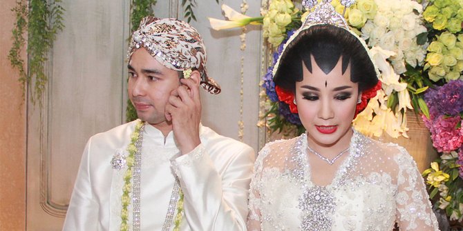  Pernikahan Raffi Nagita  Jadi Buah Bibir Para Artis 