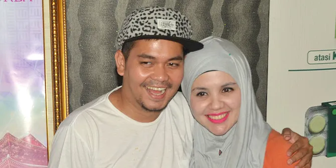 Pertama Kali Main Film Bareng, Indra Bekti Sering Marahi Istri