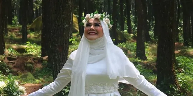 Potret Lawas Sarita Abdul Mukti Jadi Sorotan, Disebut Netizen Mirip Tamara Bleszynski