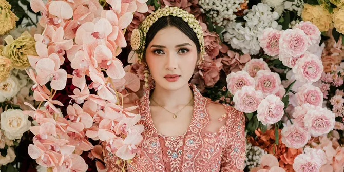Potret Yuriska Patricia Jalani Pengajian dan Siraman, Anggun Jelang Nikah