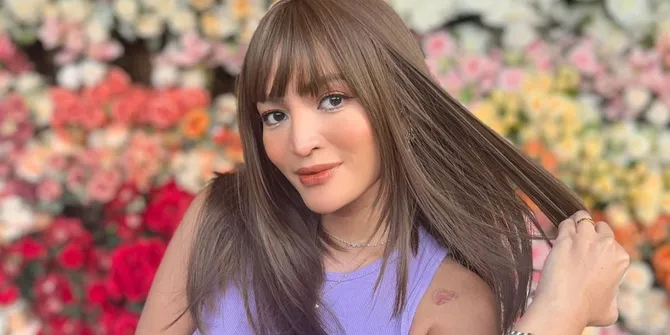 Rahasia Kulit Cantik Glowing Anti Jerawat Rachel Goddard, Ternyata Cuma Pakai 1 Bahan Makanan Ini