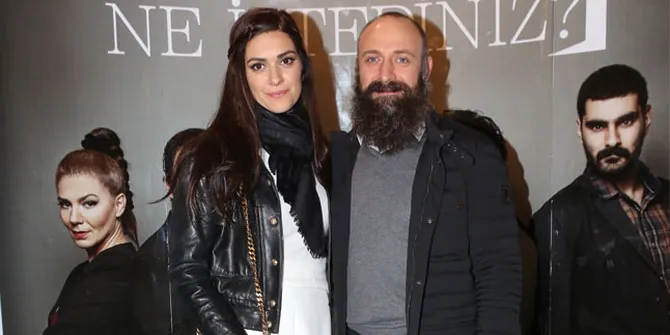 Rambah Bisnis, Berguzar Korel dan Halit Kini Jadi Penjual Kopi