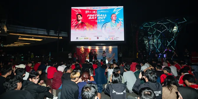 Ratusan Fans Kumpul, Intip Serunya Nonton Bersama MU vs Man City Bareng by.U x The United Wave
