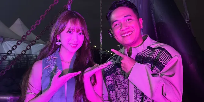 Ridwan LIDA Pamer Foto Bareng Dita Karang, "Biduan Indosiar x Biduan Korea"