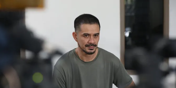 Roby Tremonti Bicara Soal Pernikahan dengan Aurelie Moeremans