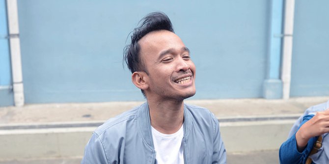 Ruben Onsu Kirim Kursi Roda Untuk Gadis Difabel Yang Tulis Surat Pada Jokowi