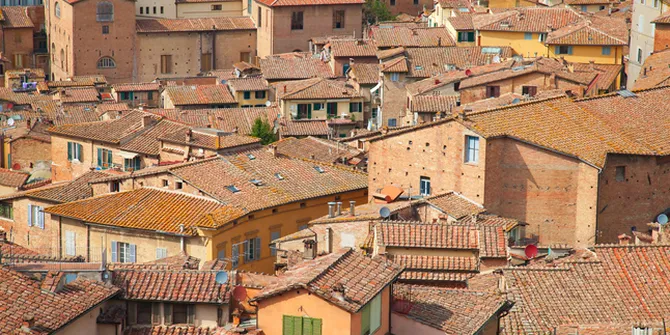 Rumah Tanah Liat Yang Akan Membuatmu Terkagum