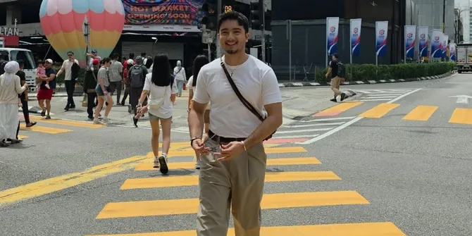 Rutinitas Bryan Domani Halau Matahari, Rahasia Wajah Segar si Bule Depok