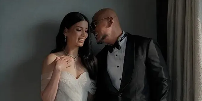 Sabrina Chairunnisa Resmi Gugat Cerai Deddy Corbuzier