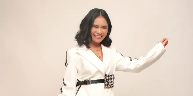 Salshadilla Juwita Rilis Single Terbaru Ciptaan Devano Danendra