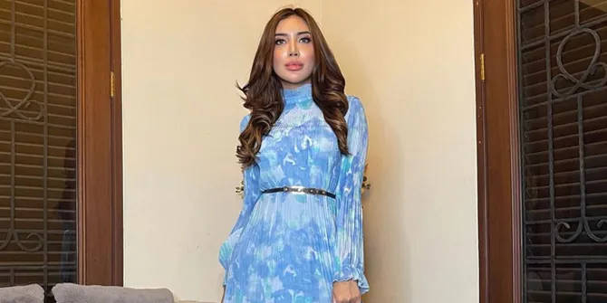 Sambil Menangis, Millen Cyrus Umumkan Kabar Duka Neneknya Telah Meninggal Dunia